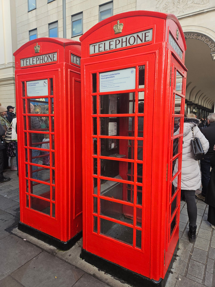 Heritage Telephone Box